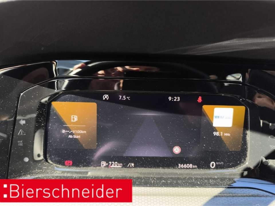Volkswagen Golf GTI - Imagem 13