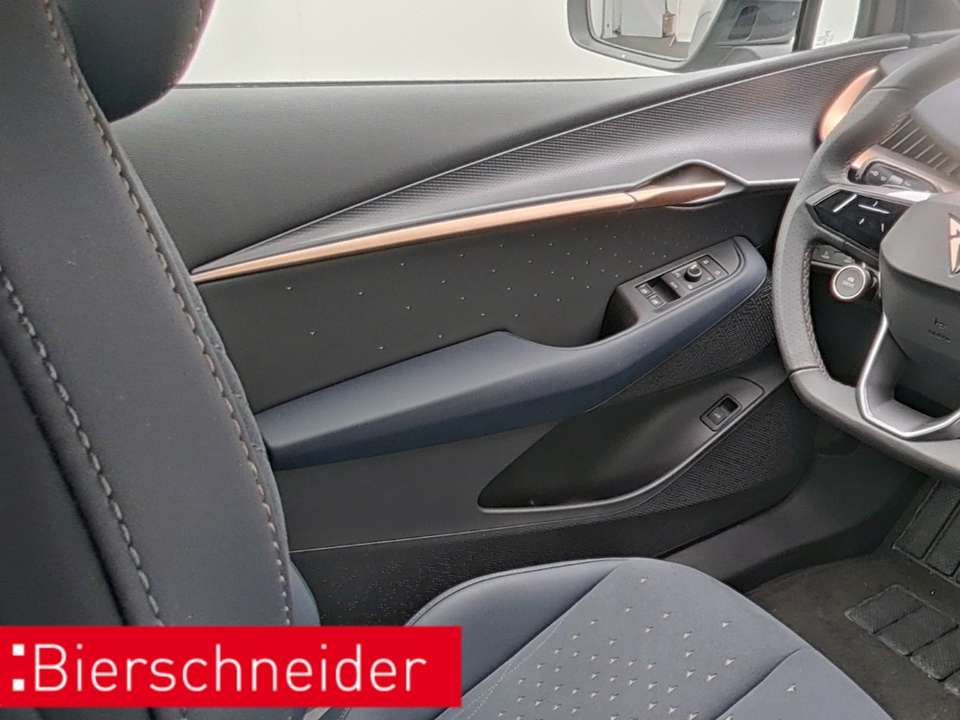 CUPRA Tavascan - Imagem 15