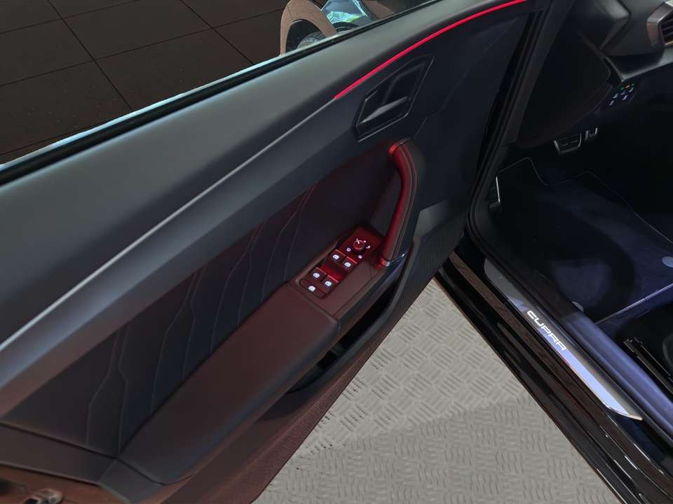 CUPRA Leon - Imagem 10