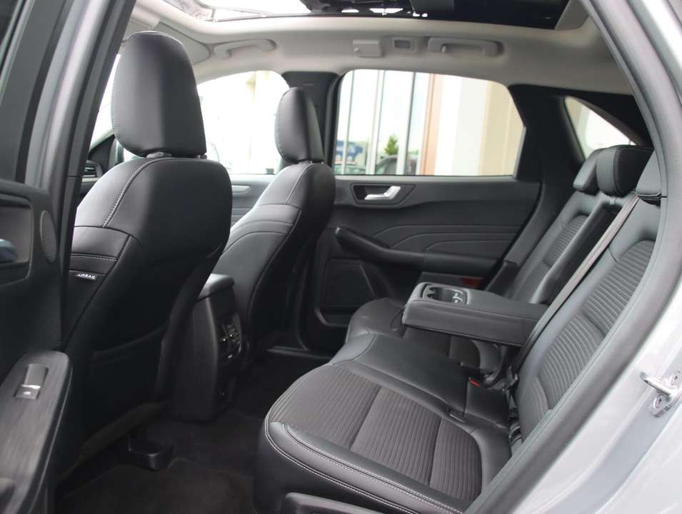 Ford Kuga - Imagem 7