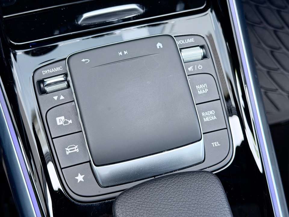 Mercedes-Benz GLA 250 - Imagem 18