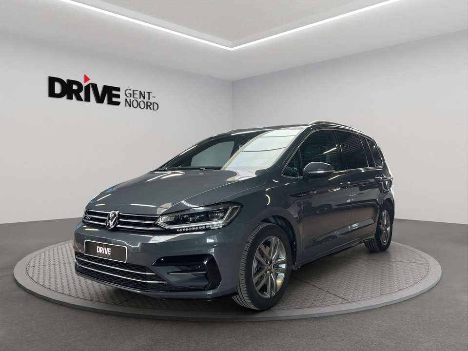 Volkswagen Touran - Imagem 1