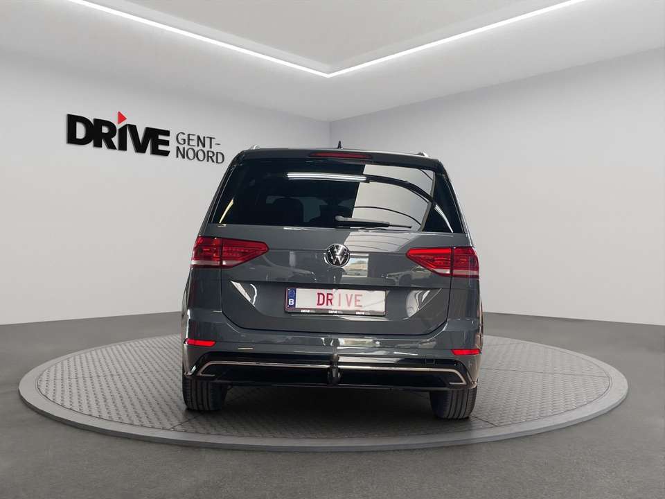 Volkswagen Touran - Imagem 4