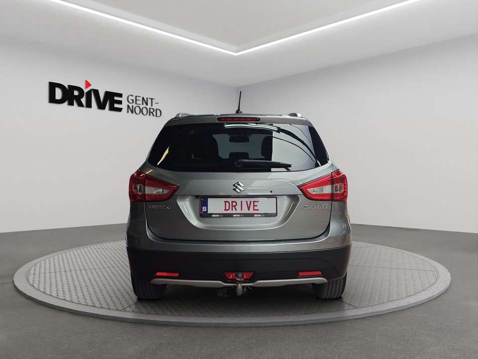 Suzuki SX4 S-Cross - Imagem 4