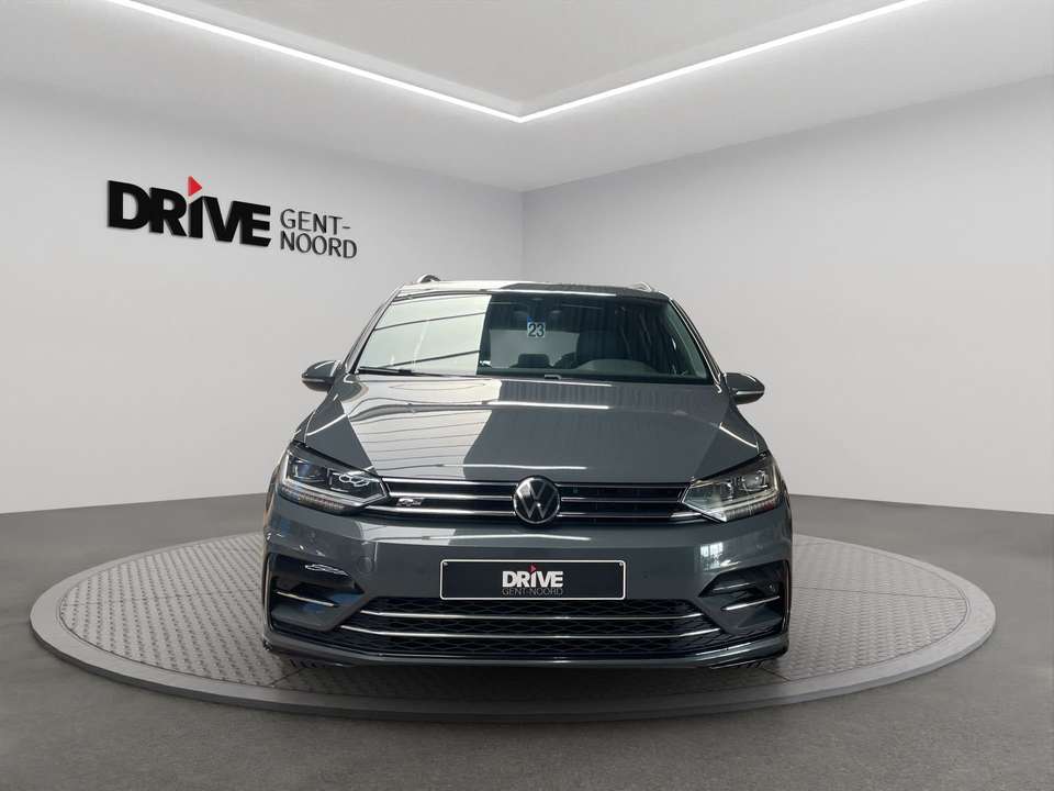 Volkswagen Touran - Imagem 8