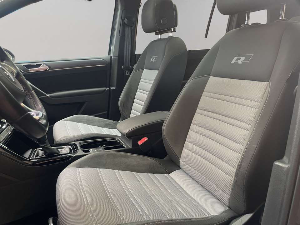 Volkswagen Touran - Imagem 9