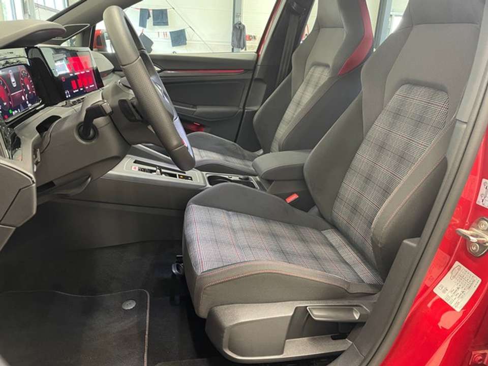 Volkswagen Golf - Imagem 11