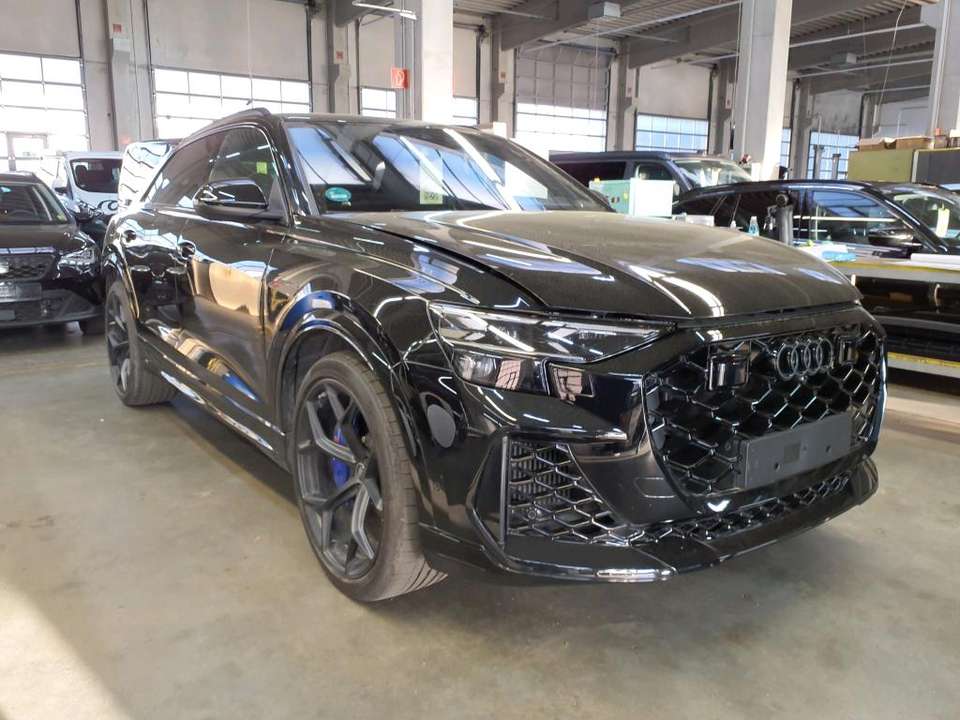 Audi RS Q8 - Imagem 2