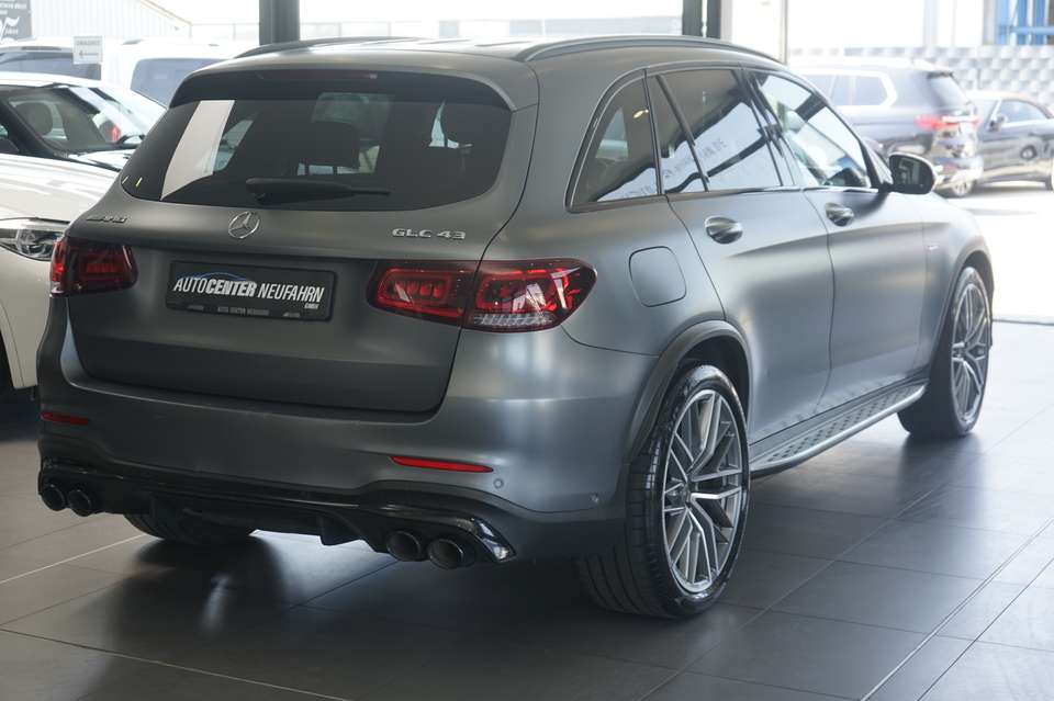 Mercedes-Benz GLC 43 AMG - Imagem 7
