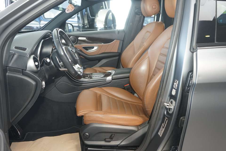 Mercedes-Benz GLC 43 AMG - Imagem 8