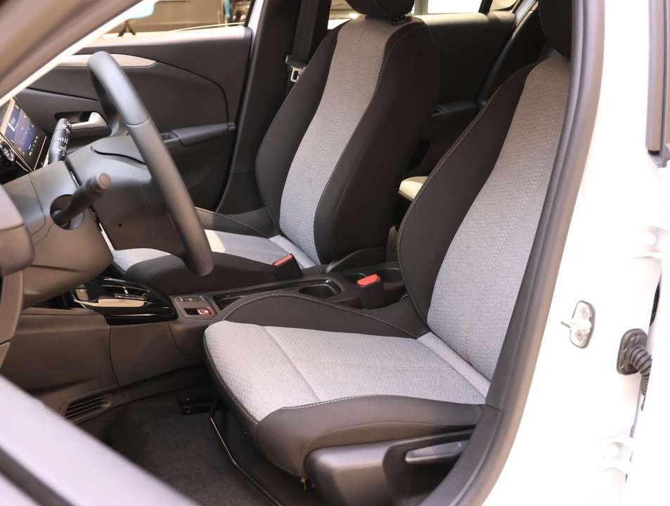 Opel Corsa-e - Imagem 13