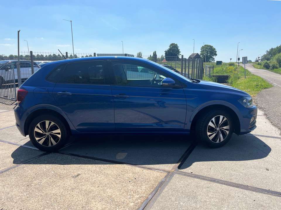 Volkswagen Polo - Imagem 4