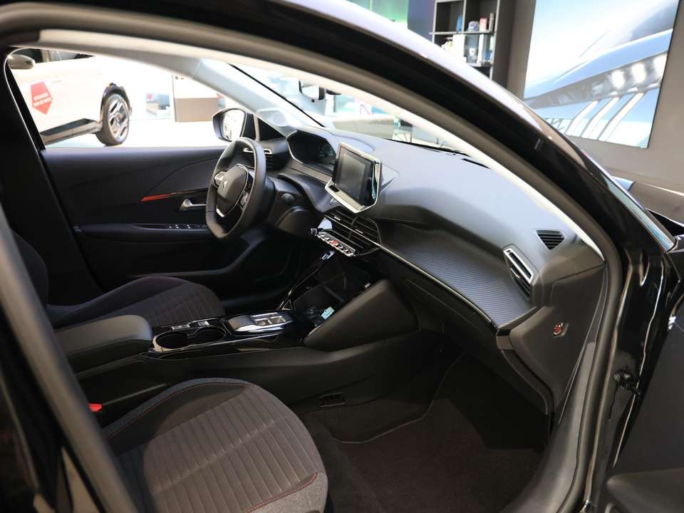 Peugeot e-208 - Imagem 9