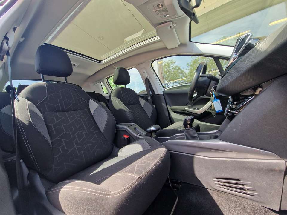Peugeot 2008 - Imagem 8
