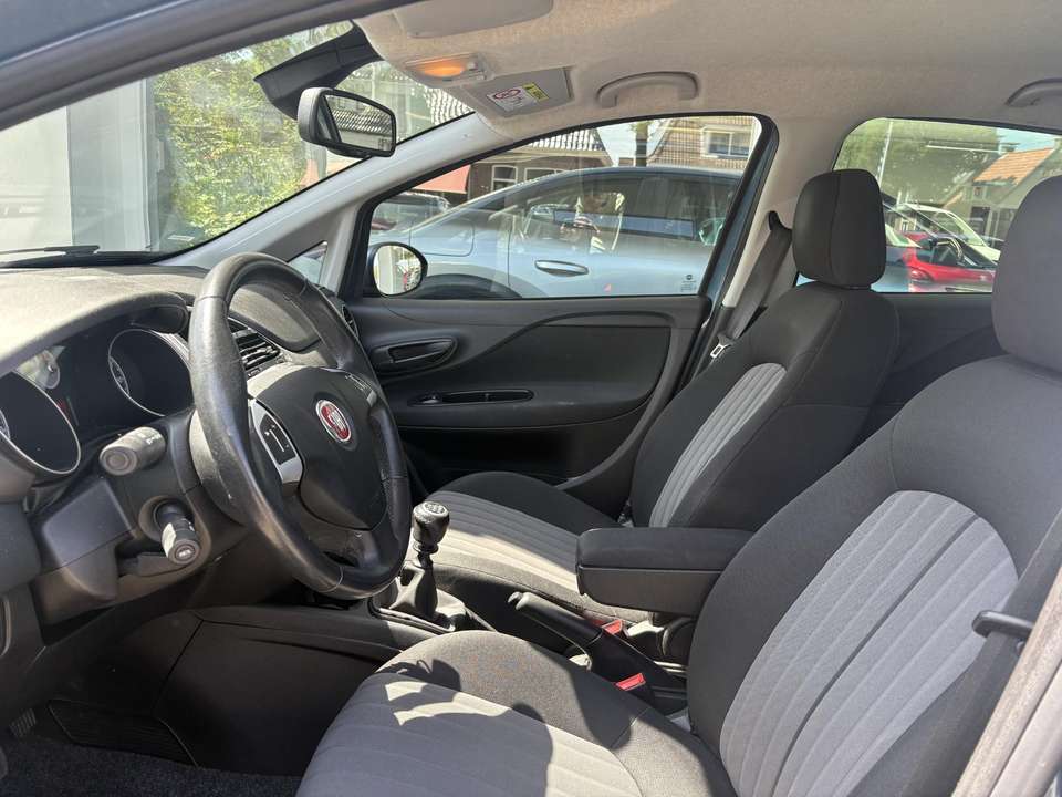 Fiat Punto Evo - Imagem 12