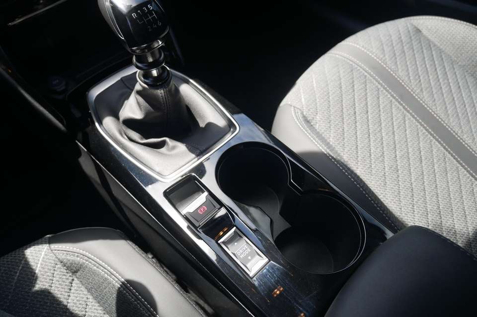 Peugeot 208 - Imagem 14