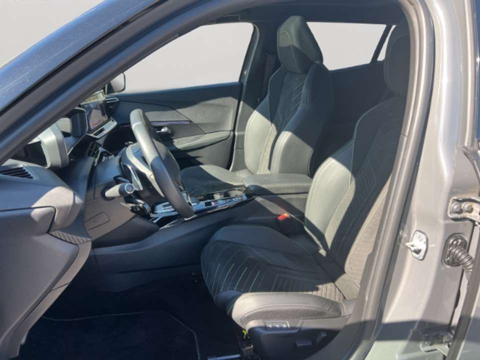 Peugeot 2008 - Imagem 8