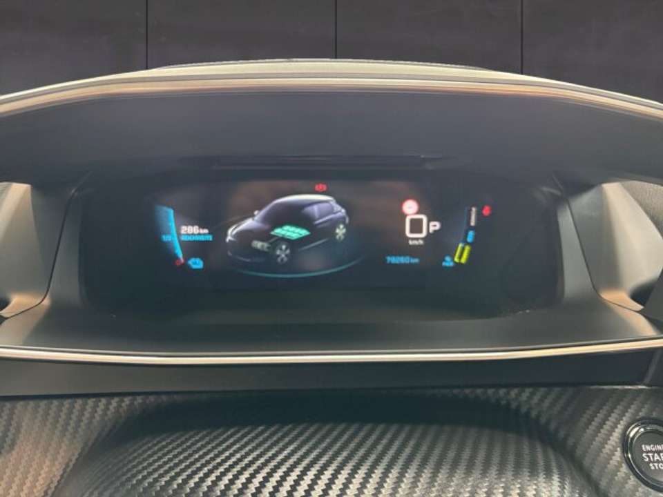 Peugeot e-208 - Imagem 8