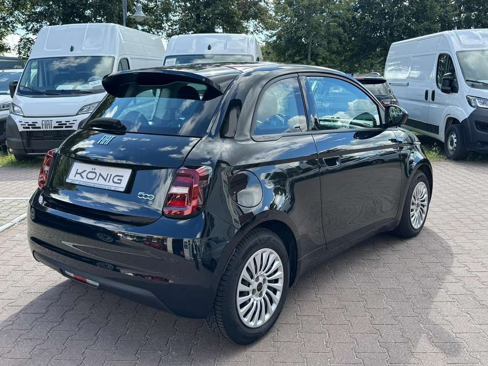 Fiat 500e - Imagem 4