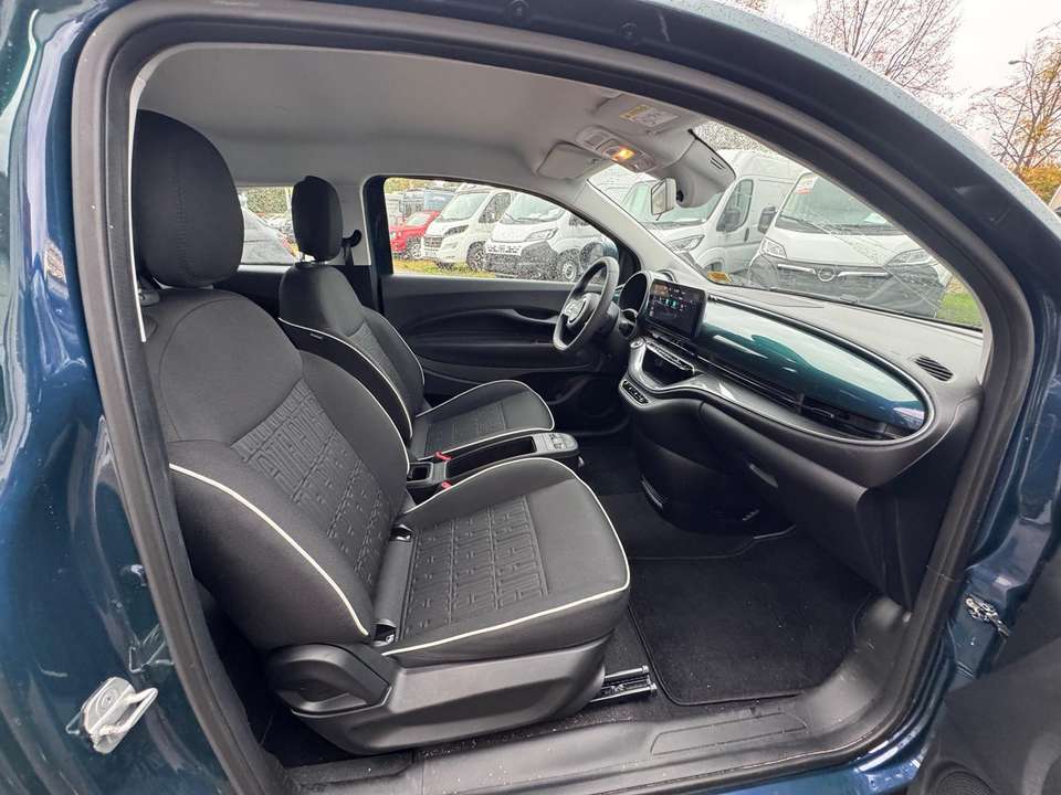 Fiat 500e - Imagem 9