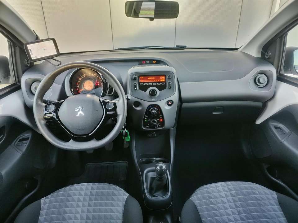 Peugeot 108 - Imagem 11