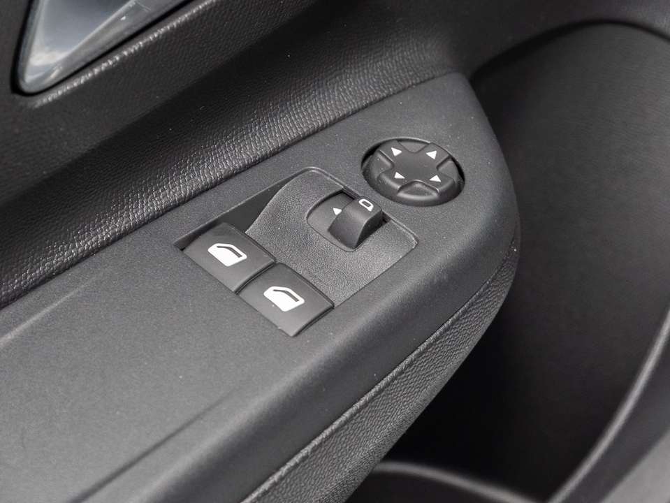 Opel Corsa - Imagem 6