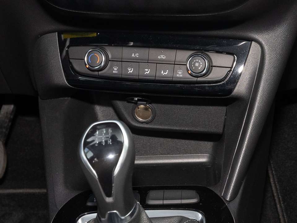 Opel Corsa - Imagem 10