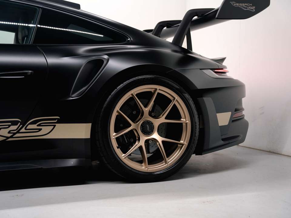 Porsche 992 - Imagem 13