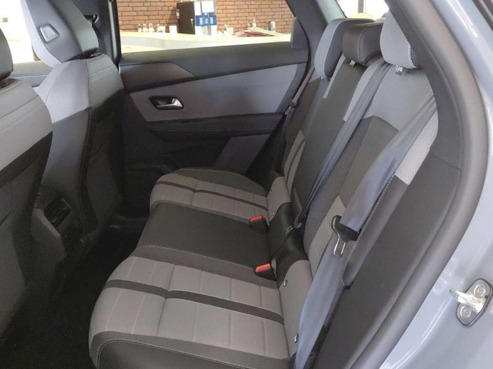 Opel Grandland - Imagem 14