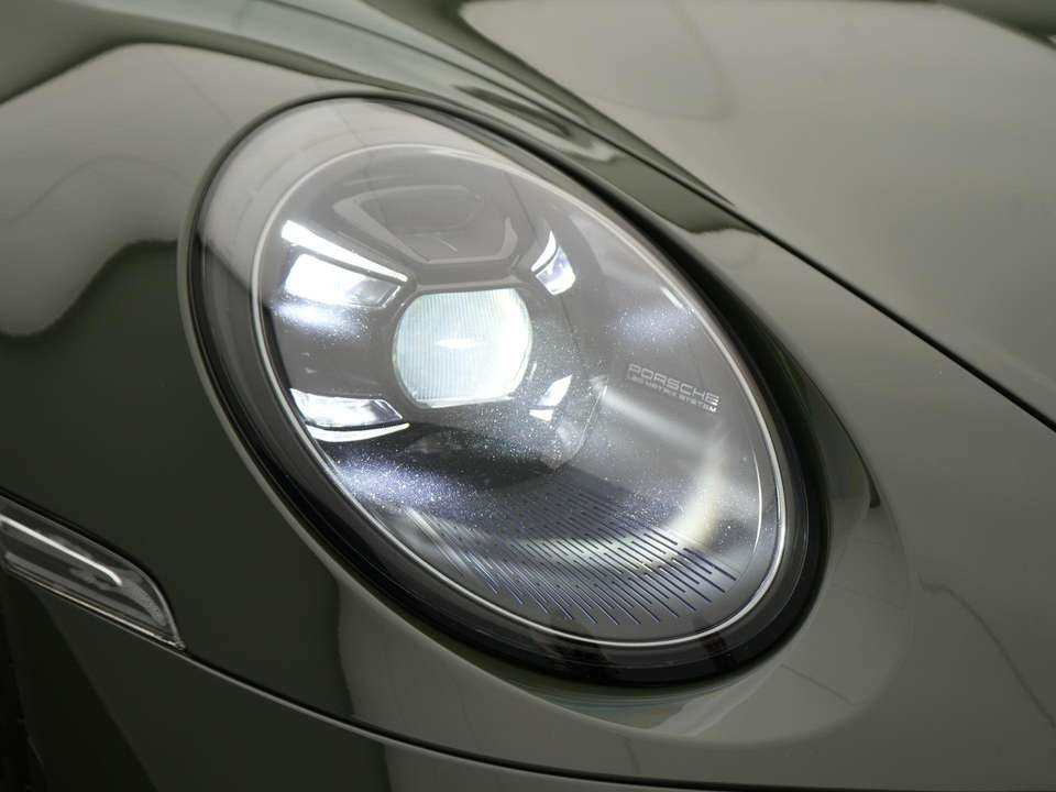 Porsche 992 - Imagem 13