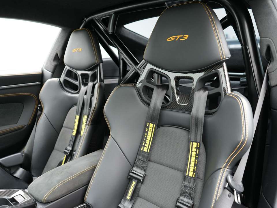 Porsche 992 - Imagem 18