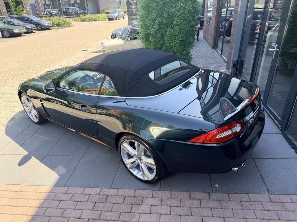 Jaguar XK - Imagem 6