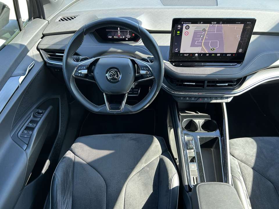Skoda Enyaq - Imagem 12
