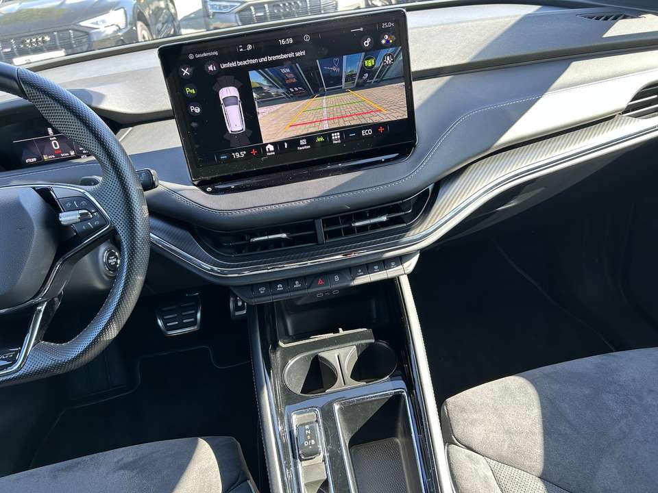 Skoda Enyaq - Imagem 13