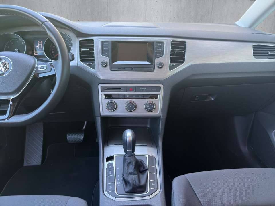 Volkswagen Golf Sportsvan - Imagem 14
