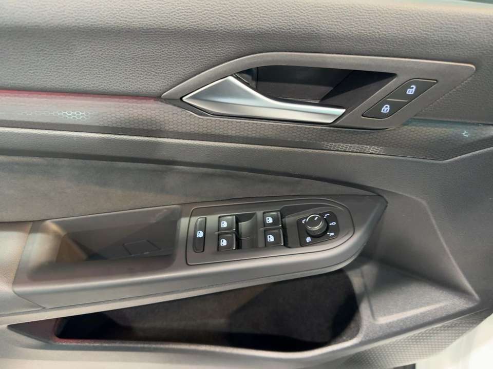 Volkswagen Golf GTI - Imagem 14