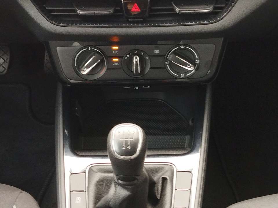 Skoda Fabia - Imagem 14