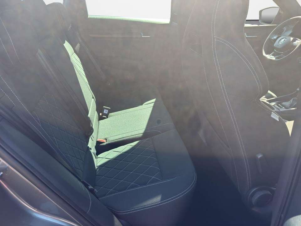 Skoda Karoq - Imagem 8