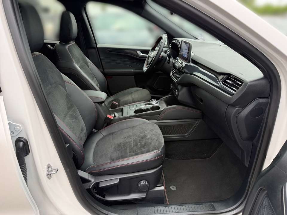 Ford Kuga - Imagem 15