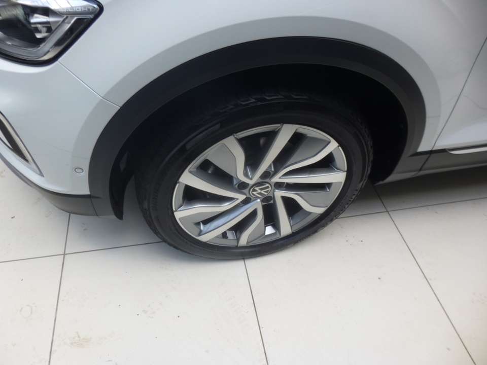 Volkswagen T-Roc - Imagem 2