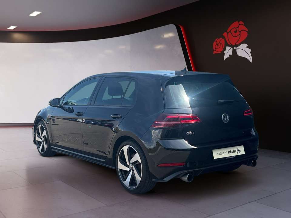 Volkswagen Golf GTI - Imagem 4