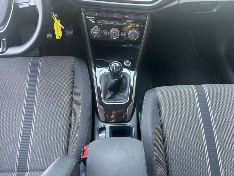 Volkswagen T-Roc - Imagem 15