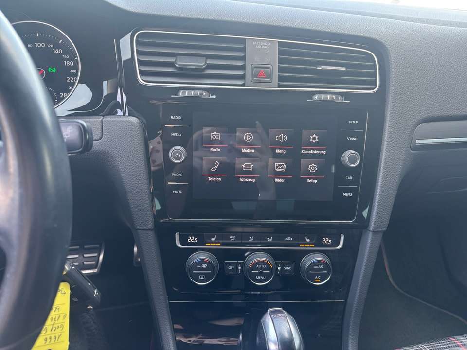 Volkswagen Golf GTI - Imagem 14