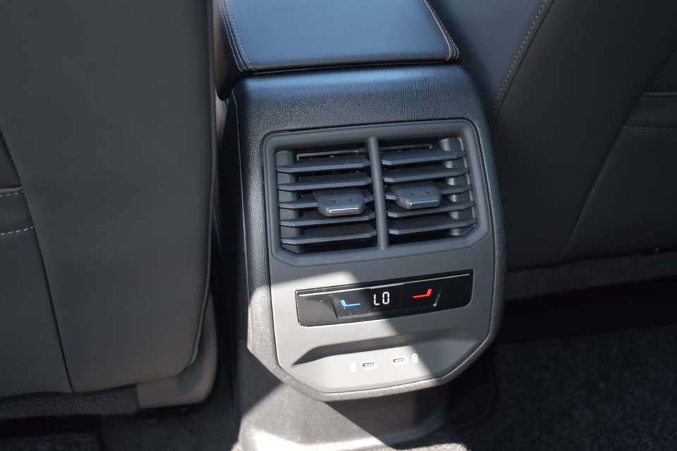 CUPRA Formentor - Imagem 15