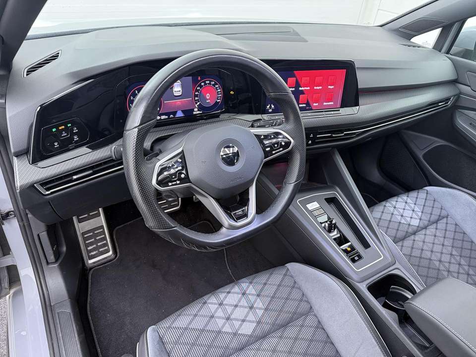 Volkswagen Golf - Imagem 3