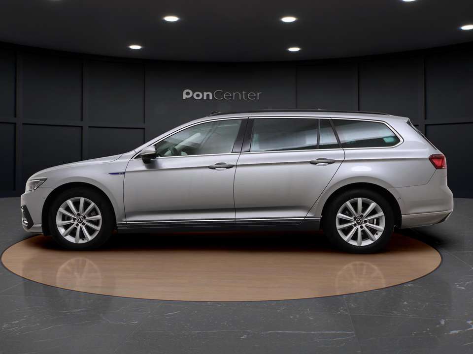 Volkswagen Passat Variant - Imagem 6