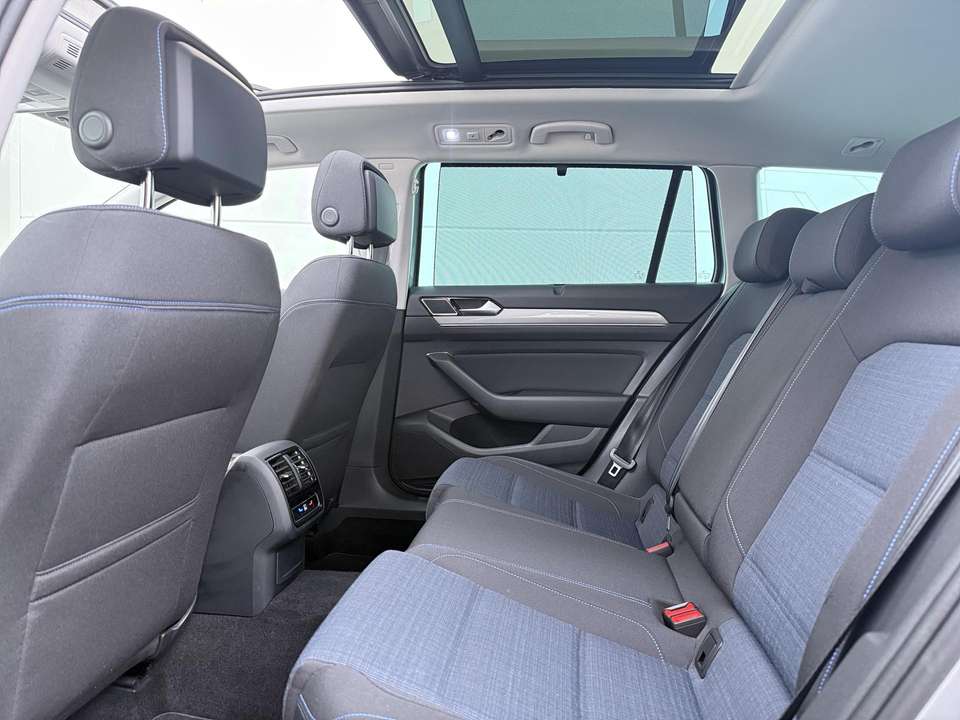 Volkswagen Passat Variant - Imagem 7
