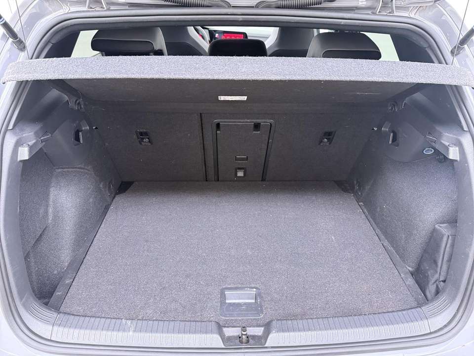 Volkswagen Golf - Imagem 8