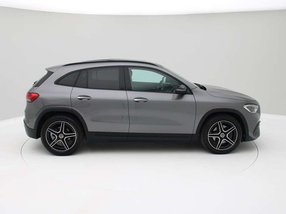 Mercedes-Benz GLA 200 - Imagem 6