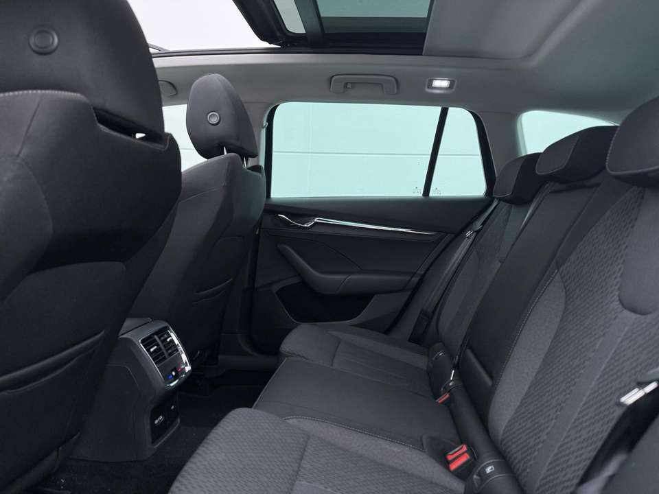 Skoda Octavia - Imagem 7